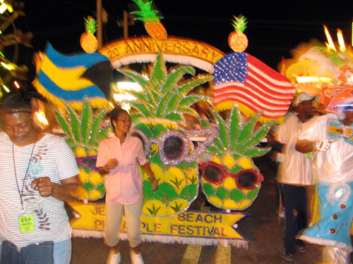 Junkanoo_1.jpg