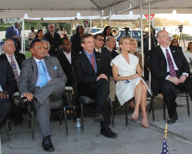 4-PM-Christie_-dignitaries-and-John-F.-Kennedy-Jr.-at-plaque-ceremony-photo-by-Azaleta.jpg