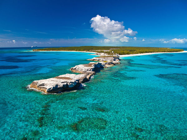 5_Lighthouse_Point_Eleuthera_from_the_tip.jpg