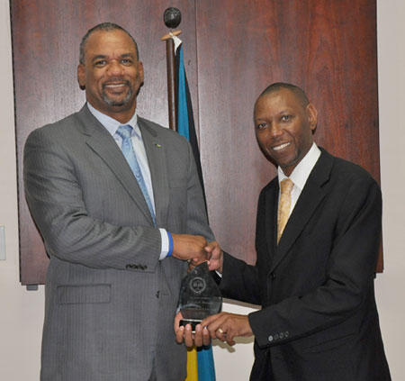 RiccardoDeveaux-_1_-Black-Man-Award.jpg