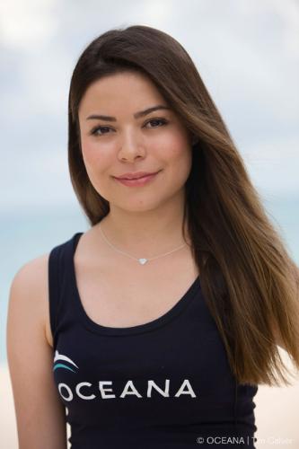 20140305205136ENPRNPRN-OCEANA-MIRANDA-COSGROVE-90-1394052696MR.jpg