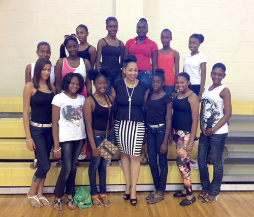 Mrs_Tiersa_Smith-Hall_with_participants.jpg
