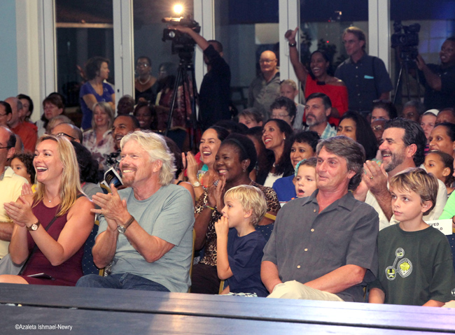 Photo-9-Enjoying-the-St-Andrew_s-School-entertainment-at-Opening-of-their-Hall-Event-in-Nassau_-Bahamas-photo-by-Azaleta-IMG_9252.jpg