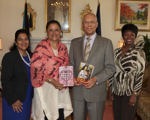 Sir_Arthur_and_Lady_Foulkes_with_author_Dr_Margert_Mithcell_Armand_and_Publicist_Azaleta_at_GG_Bahamas.jpg