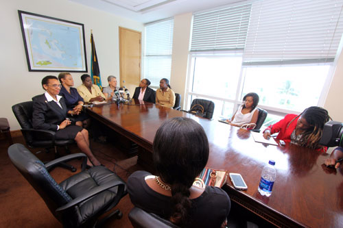 Women-Parliamentarians-Press-Conference.jpg