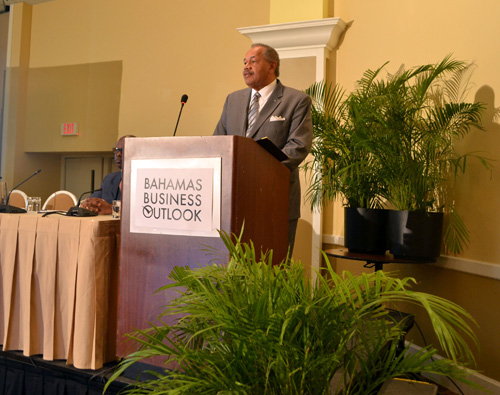 Dr.-Smith-Bahamas-Business-Outlook-010.jpg