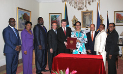 S-ILO---Governor-General_s-Signing---2.jpg