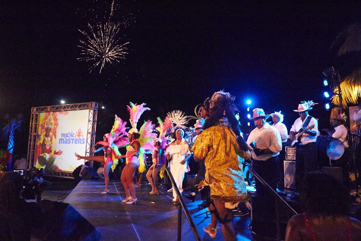 scaled.Carnival_Launch_2014_Nassau_tbw_13.jpg