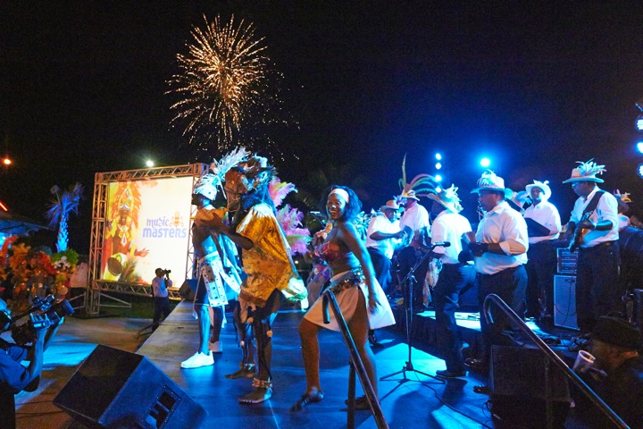 scaled.Carnival_Launch_2014_Nassau_tbw_14.jpg