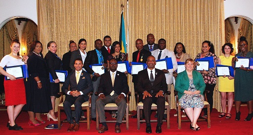 19CCEM_Recognition_Awards_to_Outstanding_Students.jpg