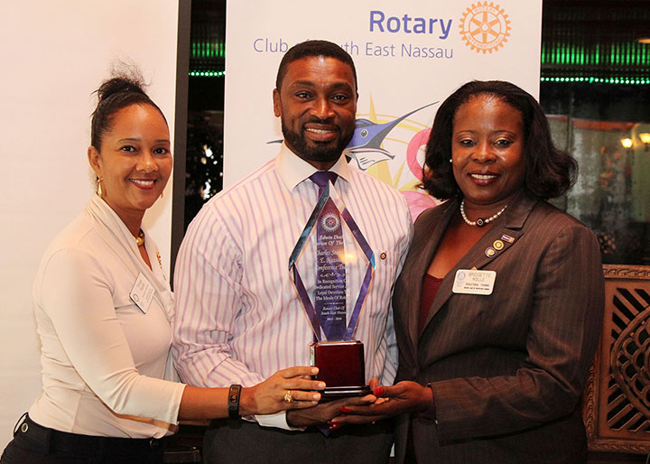 Charles-Sealy-II-receives-Edwin-Deal-Award-RCSEN-July-2016.jpg