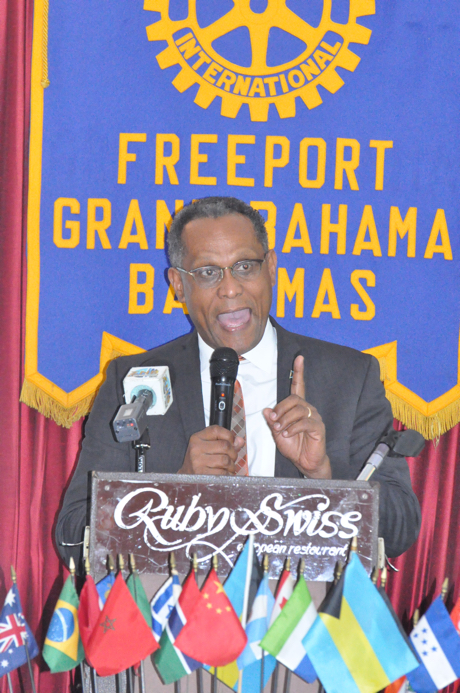 Dr._Darville_at_Rotary.jpg