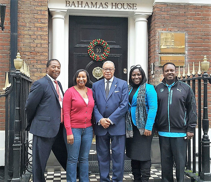 ED-WITH-BAHAMIAN-DELEGATION.jpg