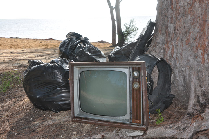 Many-items-were-found-during-the-2015-International--Coastal-Cleanup.jpg