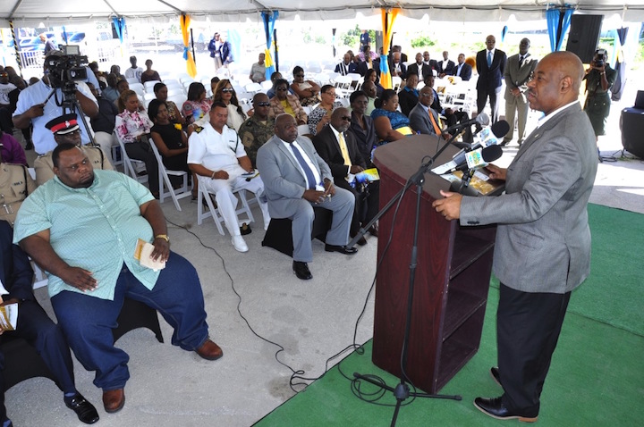 Minister_Wilchcombe_at_EMR_Administrative_Complex_Ground-breaking_1_.jpg