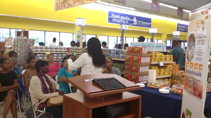 Photo_2-_Solomon_s_Lucaya_shoppers_at_Let_s_Talk_Health_Ask_The_Doctor_in-store_seminar_.jpeg