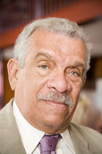 440px-Derek_Walcott_1.jpeg