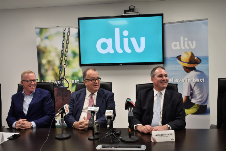 L_to_R_Chief_ALIV_Partner_Alan_Bates_iScape_Investor_James_Cole_and_Chief_ALIV_Officer_Damian_Blackburn.jpg
