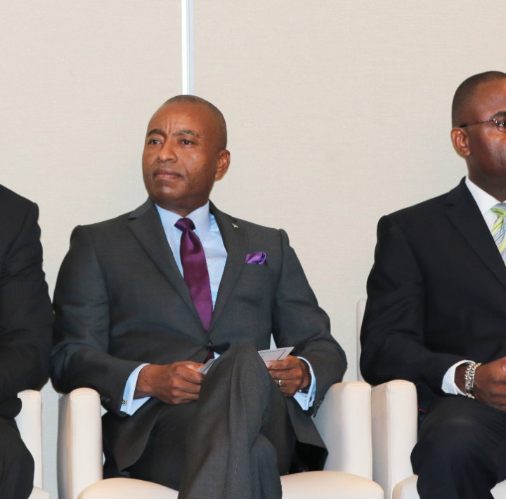 Minister_of_Foreign_Affairs_the_Hon._Darren_Henfield.jpg