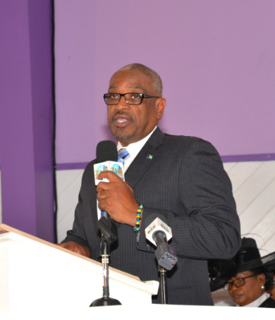 Prime_Minister_Minnis_offering_condolences_to_t_he_family_persons_who_lost_their_lives_in_the_recent_plane_crash_1_.jpg