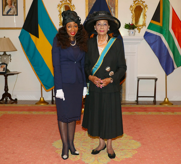 Presentation_of_Letters_of_Credence_from_H.E._Lumka_Yengeni__left__High_Commissioner-Designate_of_South_Africa_to_the_Governor_General.jpg