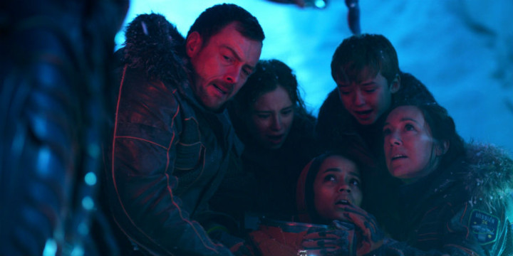 tvreview-lostinspace-robinsons_1_.jpg