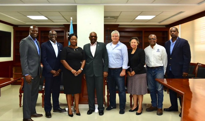 Bahamas_Chamber_of_Commerce_at_OPM_1_.jpg