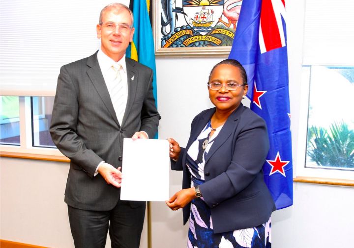 New_Zealand_High_Commissioner_Designate_Anton_Ojala_and_DG_Foreign_Affairs_Sharon_Brennen_Haylock_1_.jpg