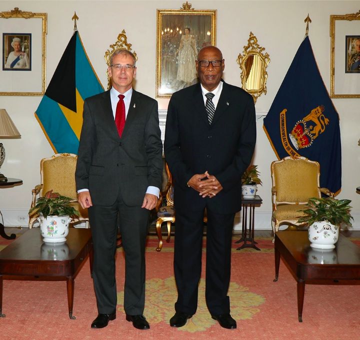 New_Zealand_High_Commissioner_HE_Anton_Ojala__left__and_Governor_General_HE_Cornelius_A._Smith_1_.jpg