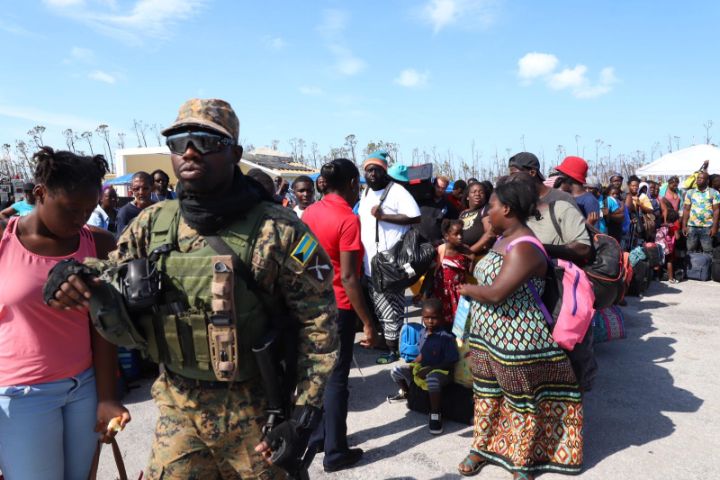 Ph_16_-_Able_Seaman_Quincy_King_provides_security_detail_at_the_Leonard_Thompson_International_Airport_in_Marsh_Harbour_Abaco_1.jpg