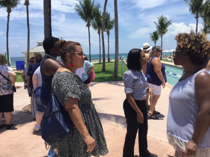 Travel_Agents_at_Grand_Lucayan_s_Lighthouse_Point.jpg