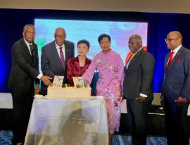 25th_Year_of_China-Bahamas_Diplomatic_Relations_1_.jpg