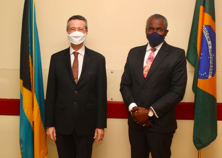 Brazil_s_Ambassador_Lins__left__Paid_Courtesy_Call_on_DPM_Bannister_1_.jpg