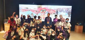 HE_Ambassador_Tony_Joudi__Commissioner_General__hosting_a_group_of_pupils_from_Emirate_School__2__1_.jpg