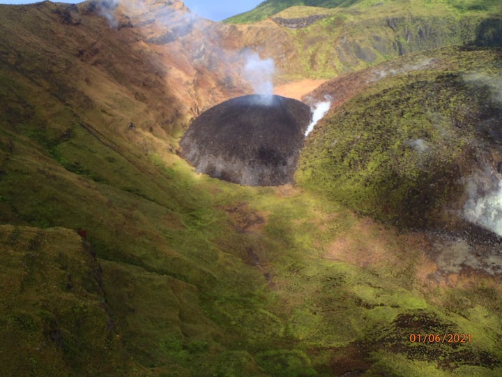 Image_of_La_Soufriere_Dome_in_SVG_Jan_6_2020.jpg