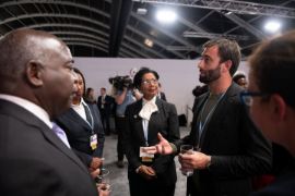 Prime_Minister_Philip_Davis_QC_MP_meets_Winner_of_The_Earthshot_Prize_to_Revive_our_Oceans__Coral_Vita_co-founder_Sam_Teicher_1__1_.jpg