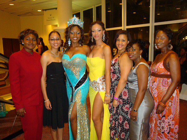 SKYMiss-Bahamas-World-Pageant-and-more-054.jpg