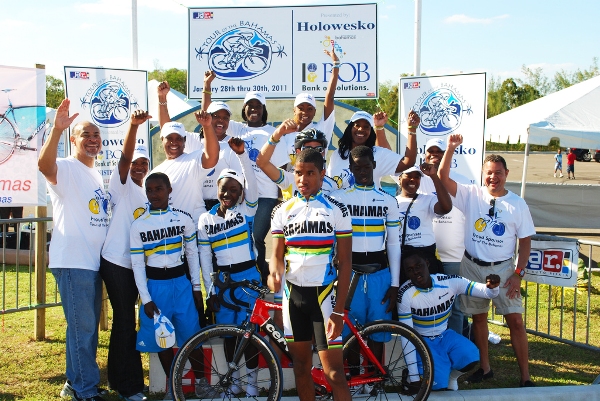 4_BOB_with_Bahamas_Junior_Cycling_Team_2.jpg
