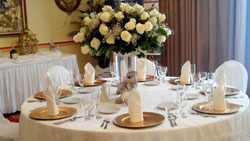 Bahamas-Style-Table-Setting-SM.jpg