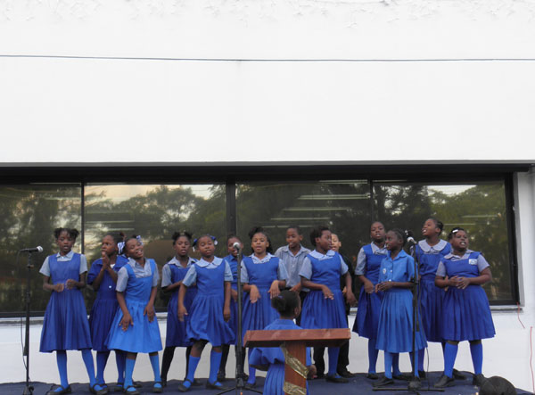 Naomi-Blatch-students-perform-at-BEC_S-2010-Tree-Lighting-Ceremony.jpg