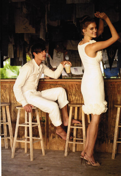 Chat-_N_-Chill___-Credit-Cosmopolitain-Bride-UK-Apr-May-2011---Photo-7-of-7-1.jpg