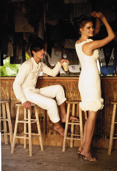 Chat-_N_-Chill___-Credit-Cosmopolitain-Bride-UK-Apr-May-2011---Photo-7-of-7-1.jpg